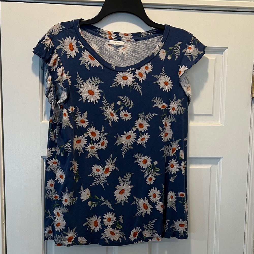 Maurices Navy Floral Short Sleeve Top